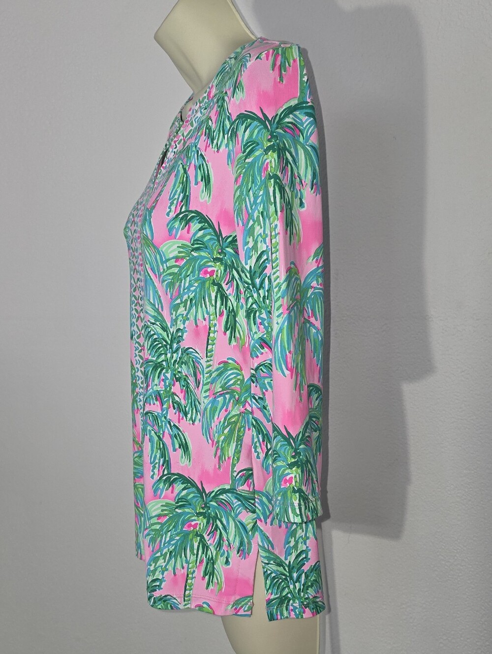 Lilly Pulitzer Top Karina Chilly Palm-Print V-Neck Bracelet Sleeve Green XXS - Picture 8 of 15